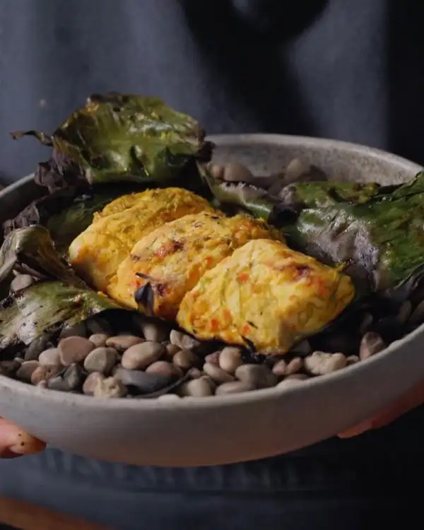 #9 Banana Leaf-Grilled Carp with Raw Rempah