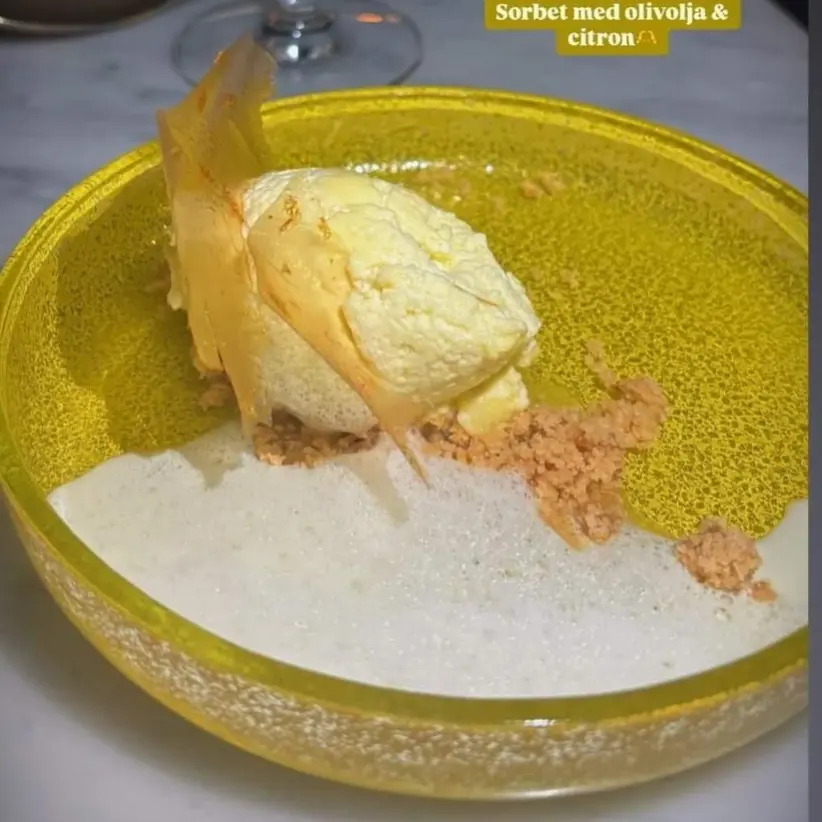 creation thumb for Arbequina-lemon sorbet, olive oil foam, lemon glas crunch