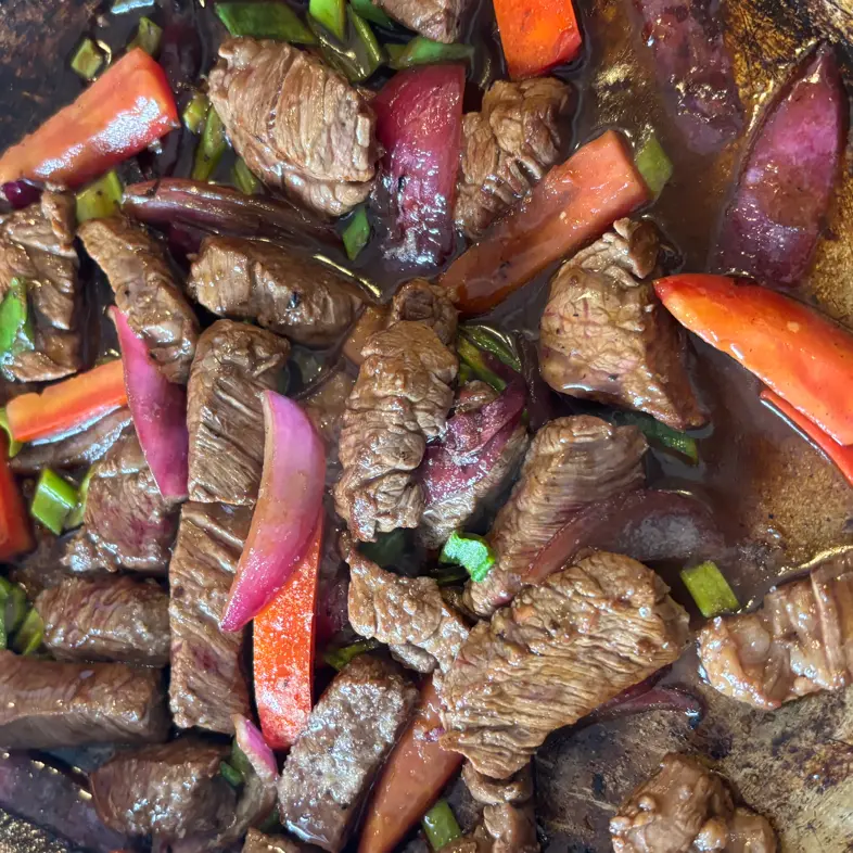 creation thumb for Lomo saltado
