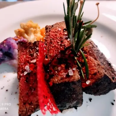 creation thumb for Beef steak sous vide 