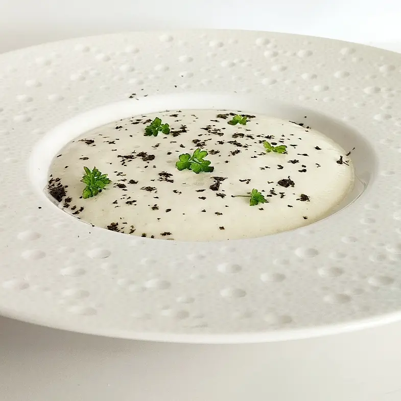 creation thumb for Apple and fennel foam. Nori powder