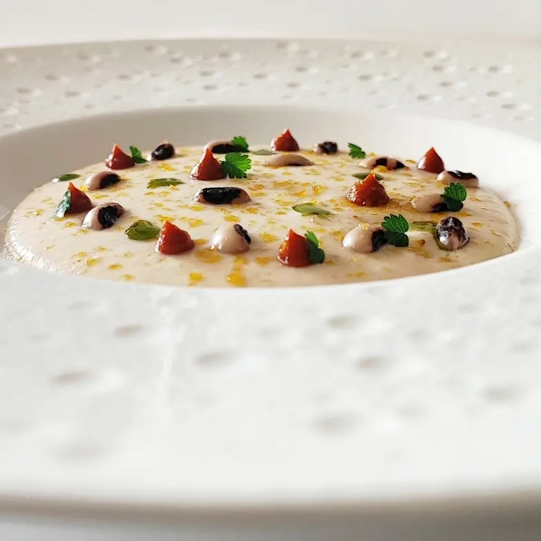 creation thumb for Umami of white onion and miso, beans and bottarga