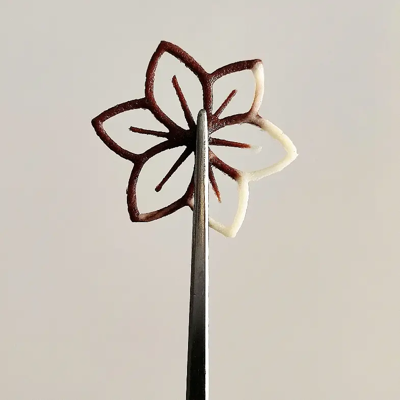 creation thumb for Milk and Cocoa Tuile