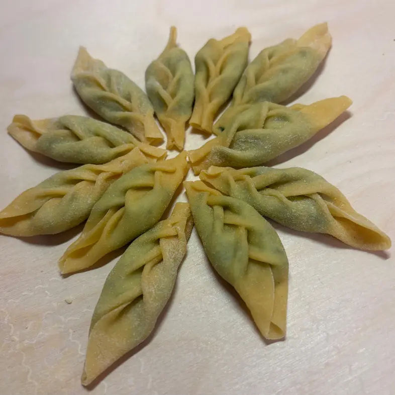 creation thumb for Tortelli Piacentini gefüllt mit Ricotta und Spinat