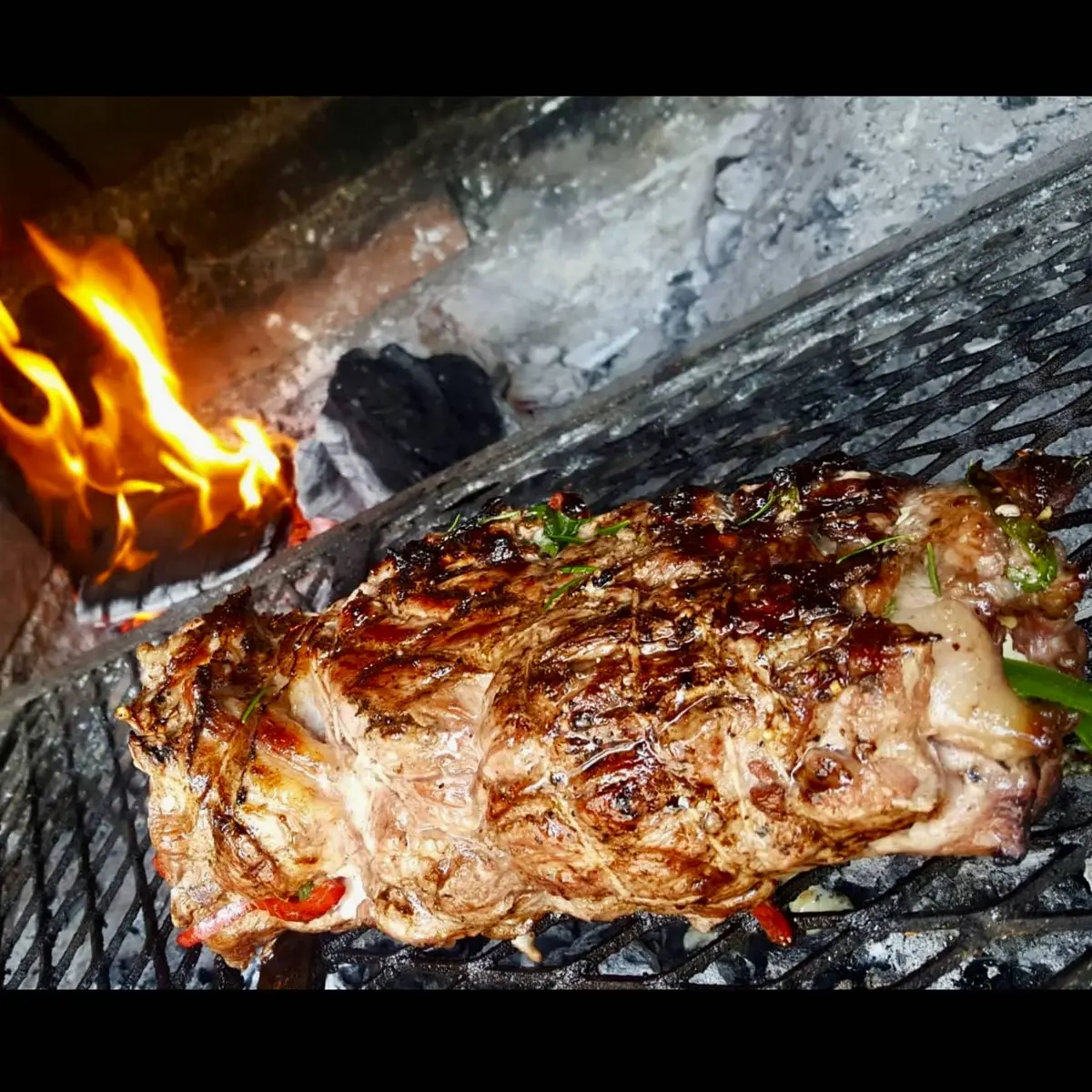 creation thumb for Gegrillte gefüllte Schweinekoppe