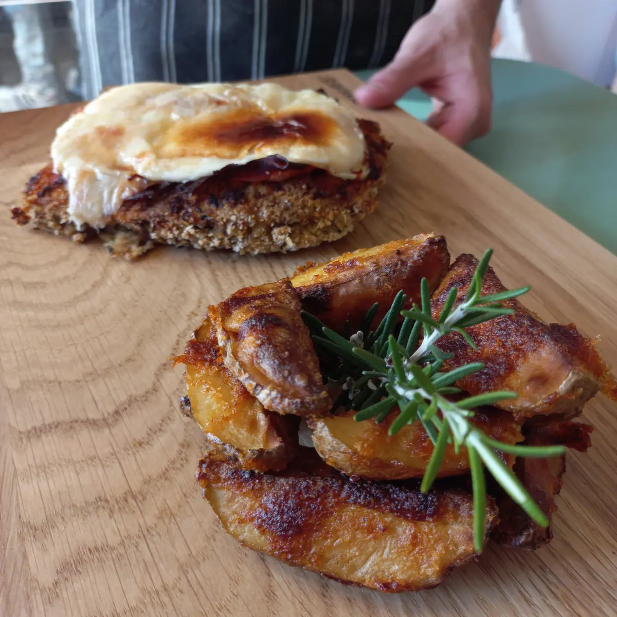 creation thumb for Milanesa a la napolitana mit Kartoffeln 🇦🇷