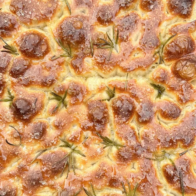 creation thumb for Focaccia de miel y romero