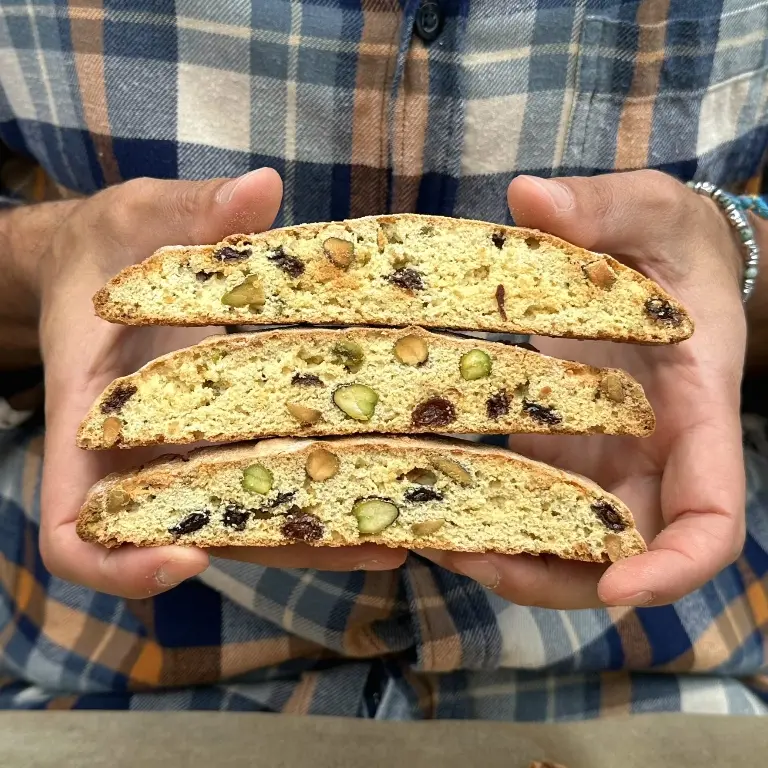 creation thumb for Gluten-Free Pistacchio and Raisin Biscotti 