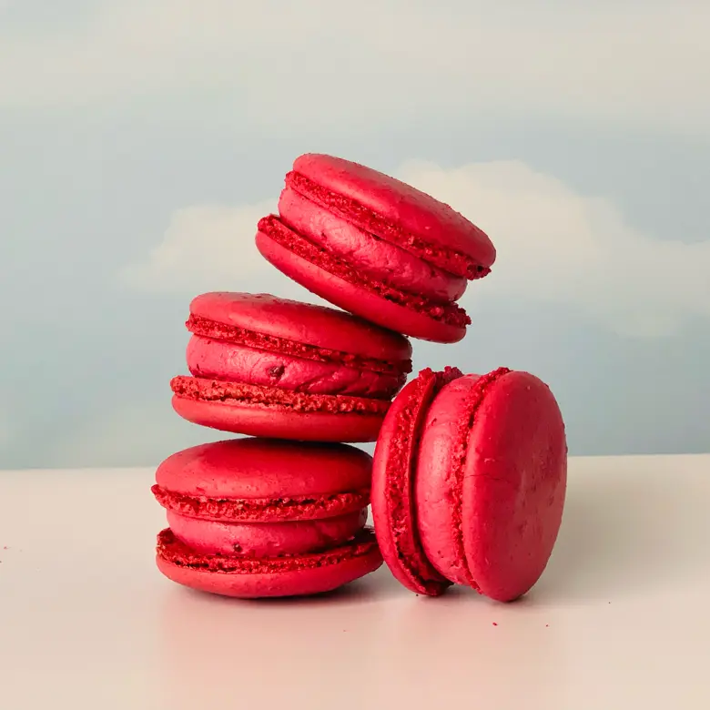 creation thumb for Raspberry-Hibiscus Macarons