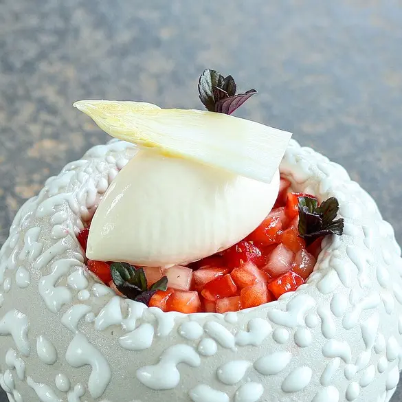 creation thumb for Asparagus - chocolate ice cream 🍨  🍓