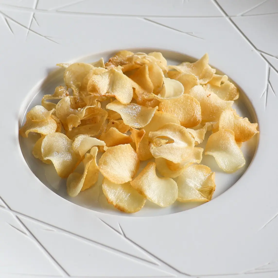 creation thumb for Deep fried garlic chips