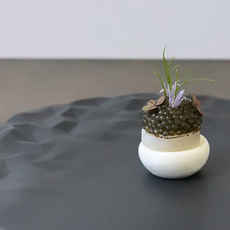 creation thumb for Apple meringue / Scallop / Caviar 