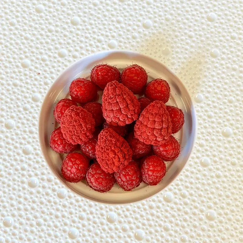 creation thumb for Fake Raspberry