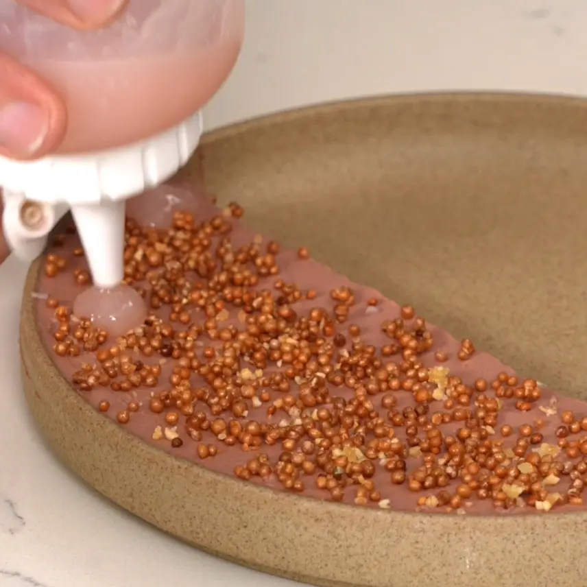 creation thumb for Sous-vide Hühnerlebermousse, frittierter Senf & Gurkenpüree