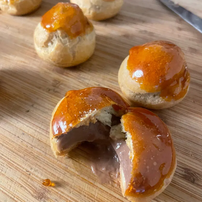 creation thumb for Choux farcie une crème pâtissière chocolat