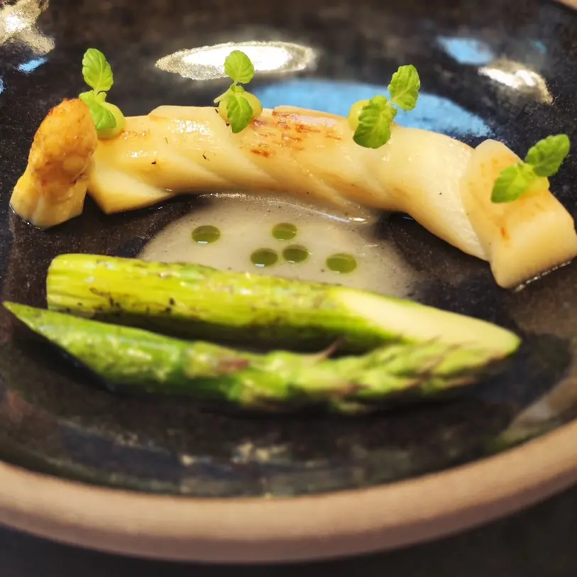 creation thumb for Asperges blanches fermentées,asperges vertes kombu
