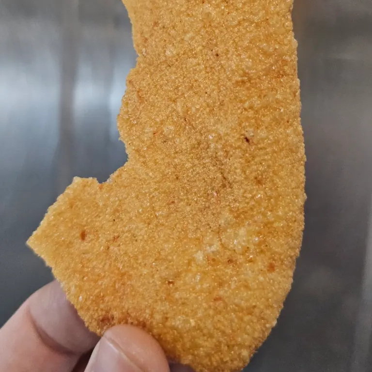 creation thumb for Super crunchy shrimp head and kimchi rice cracker