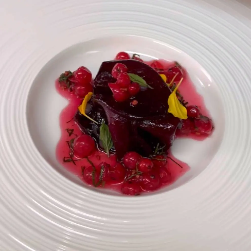 creation thumb for Hay Beet Root Ham