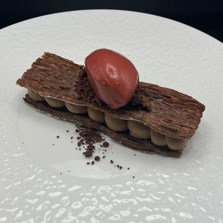 creation thumb for Mille feuille cacao/tonkabohne