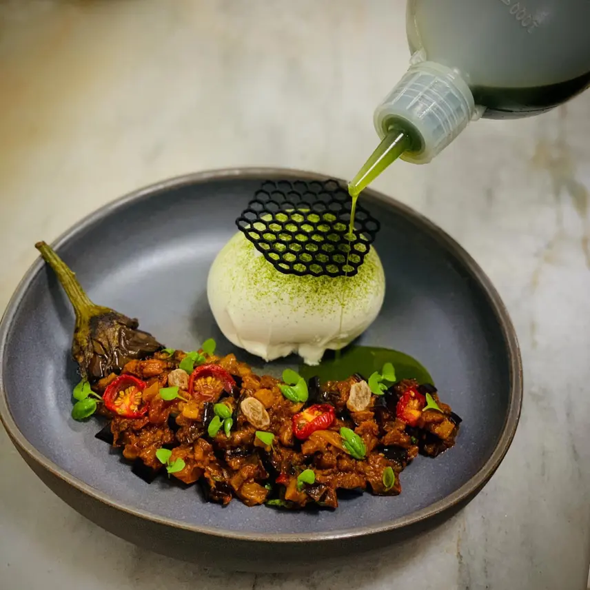 creation thumb for Sizilianische Auberginen-Caponata, Buratta, Basilikumöl