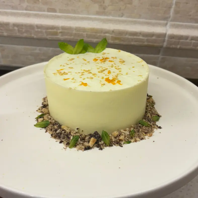 creation thumb for Mint Foam with White Chocolate Belt