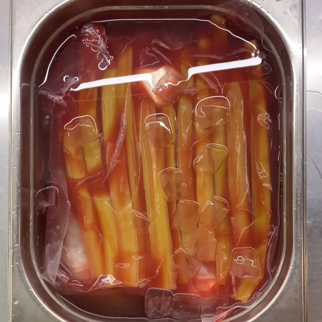 creation thumb for Crunchy Rhubarb Sticks in Sous Vide 