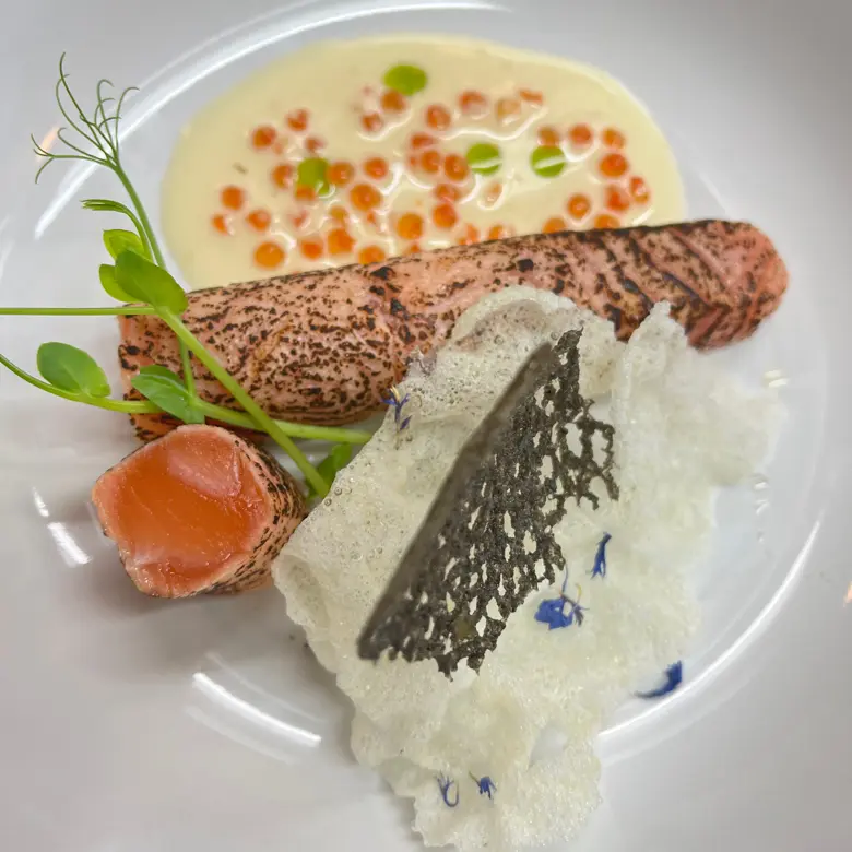 creation thumb for Charred cured salmon with salmon caviar cream sauce