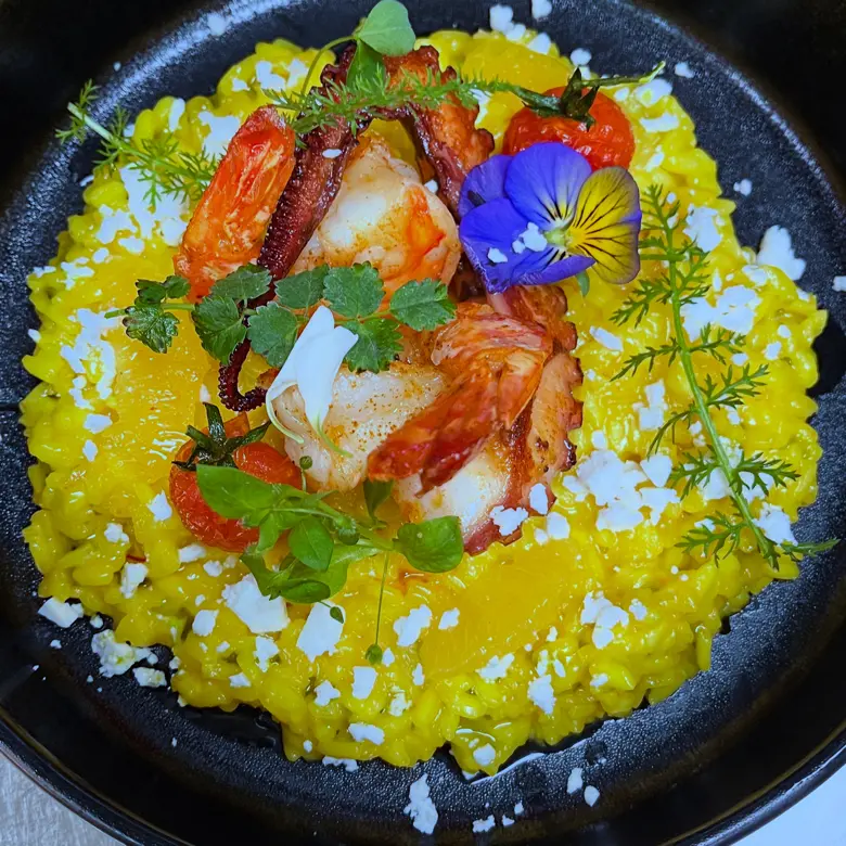 creation thumb for Safran Lemon Rissotto und pulpo mit garnelen
