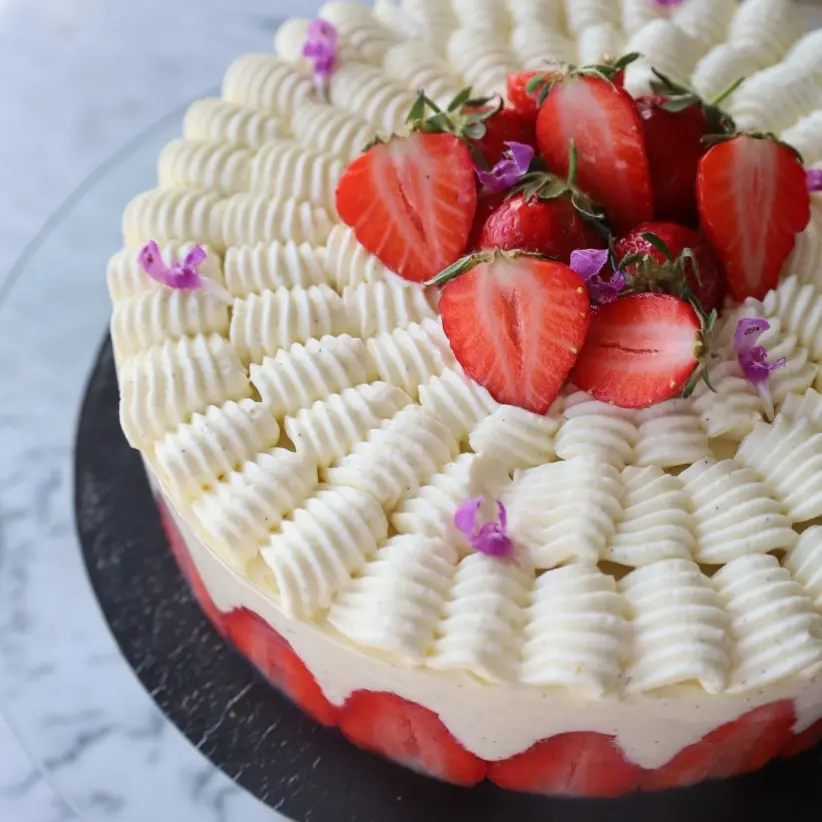 creation thumb for How to make a Fraisier🍓