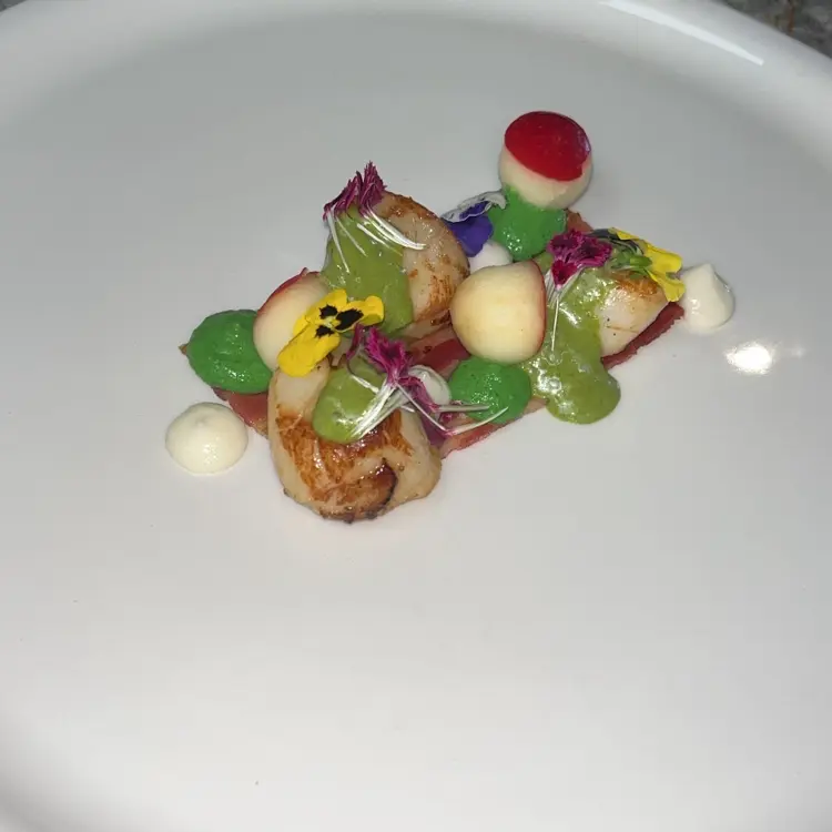 creation thumb for Apple and scallops 