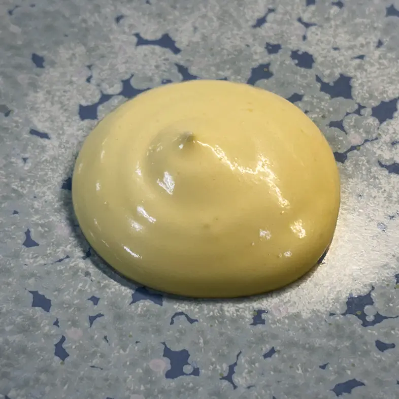 creation thumb for Hollandaise sauce foam