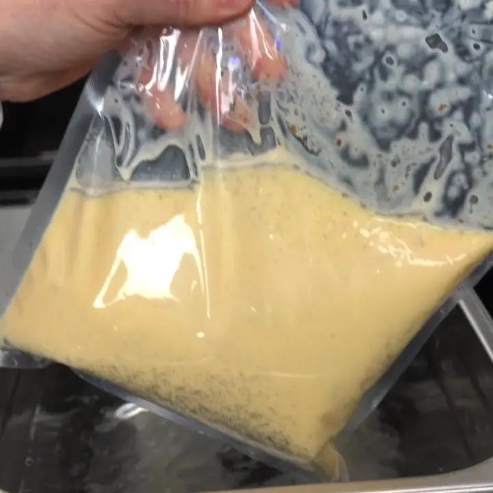 creation thumb for Sous-vide Crème Anglaise