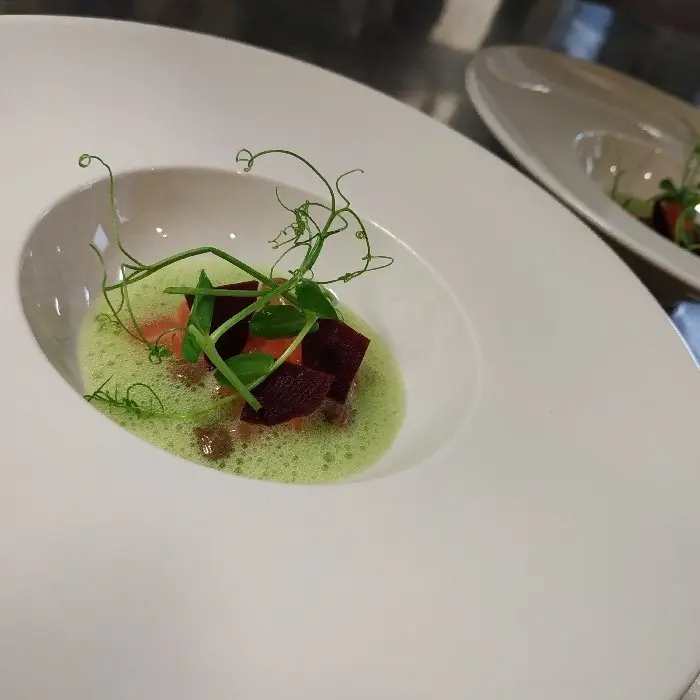creation thumb for Salmone, rapa fermentata, brodo freddo di cetriolo