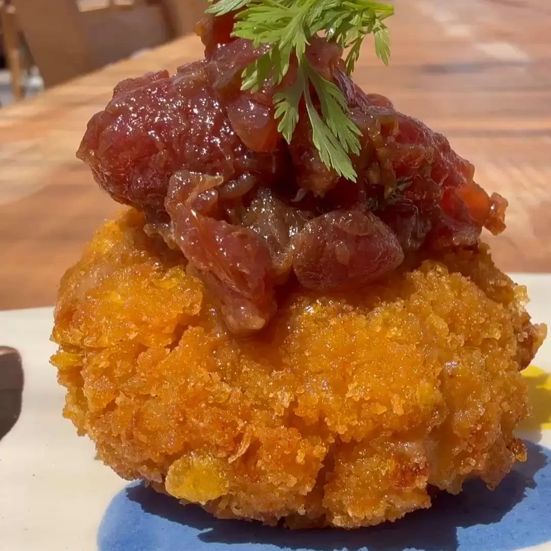 creation thumb for Croquettes de Crevettes avec Tartare de Thon Rouge