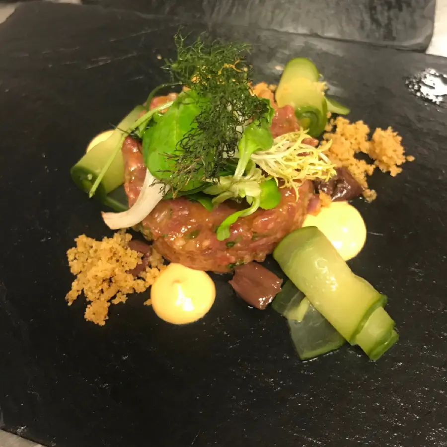creation thumb for Beef Tatar | Gurke | Sauce Rouille