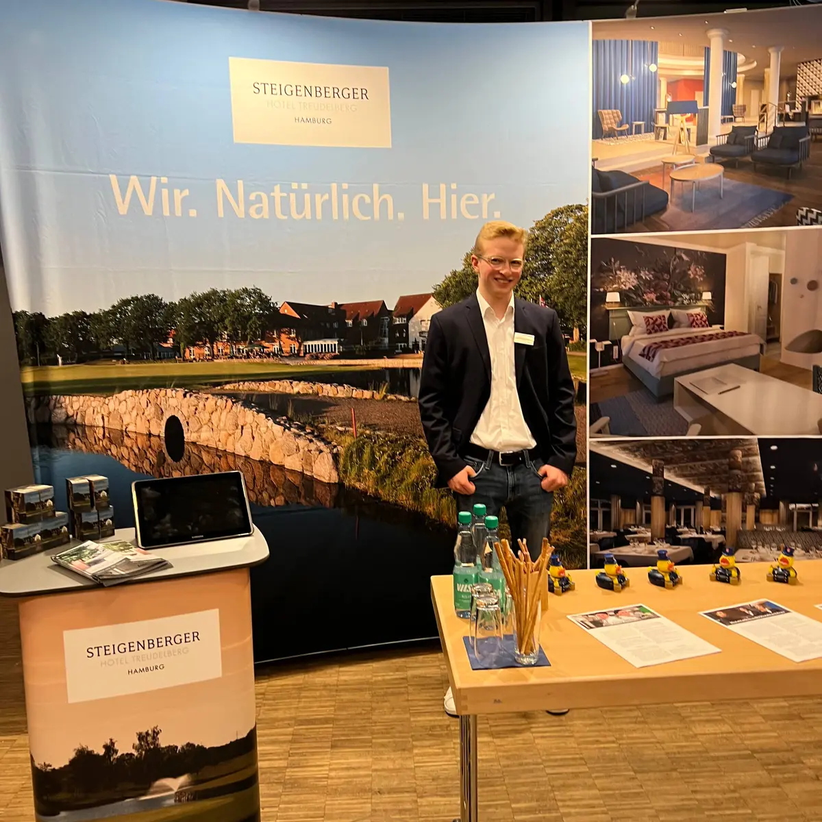 creation thumb for Vocational school fair at the Walddörfer community school