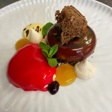 creation thumb for Chocolate mousse, fruit passion, peach and mascarpone cream.