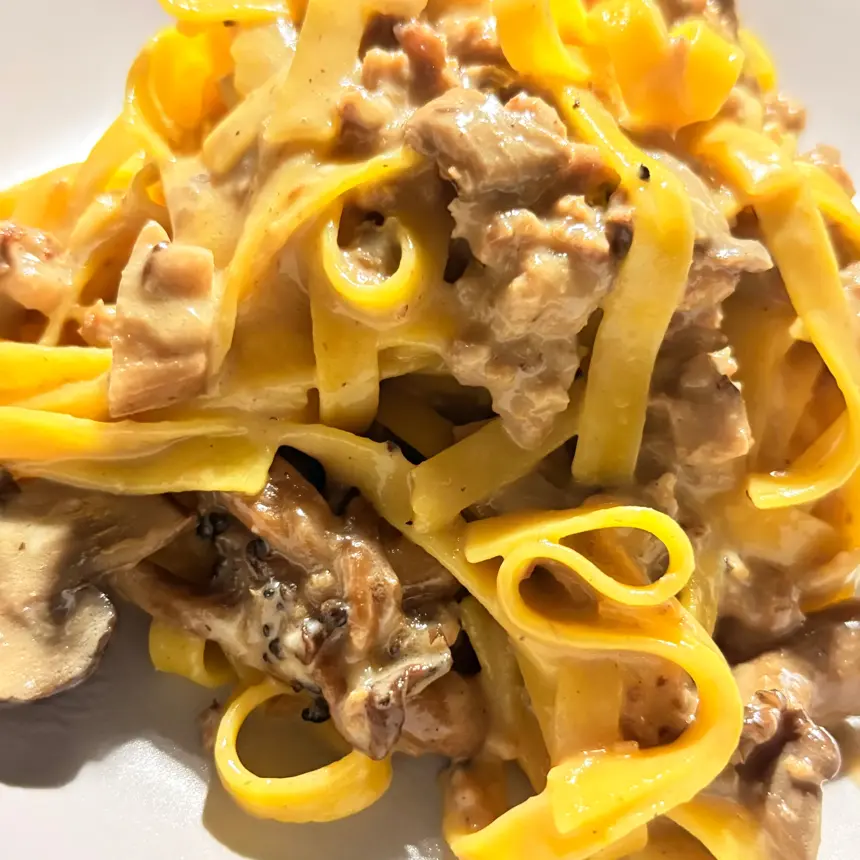 creation thumb for Tagliolini sausages wild mushrooms black truffle