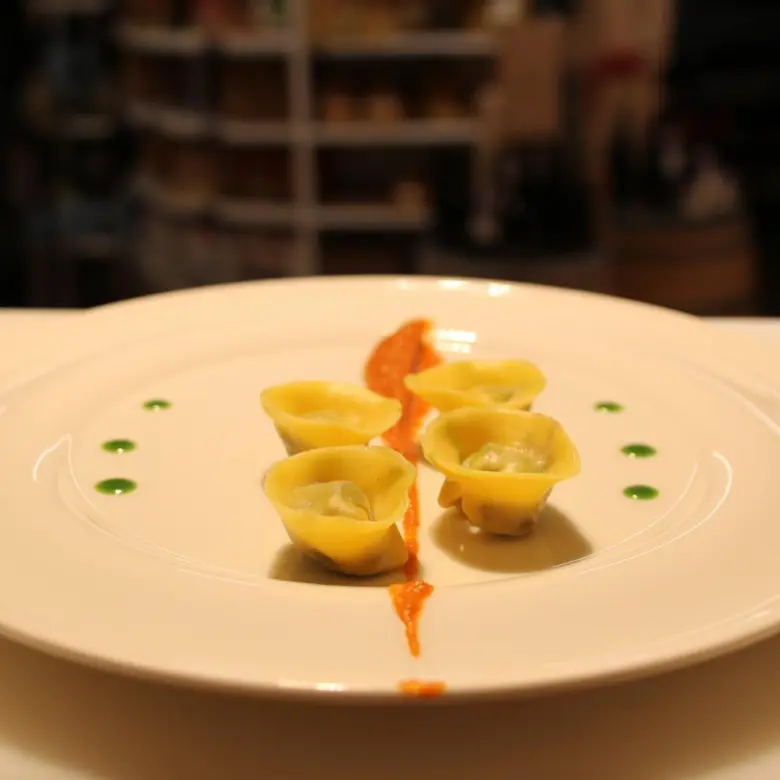 creation thumb for Ravioli ripieni di melanzane aromatizzati con salsa di melanzane