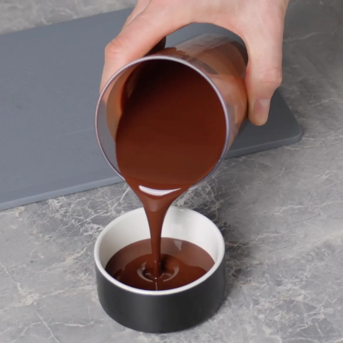 creation thumb for Dark Chocolate Glaze