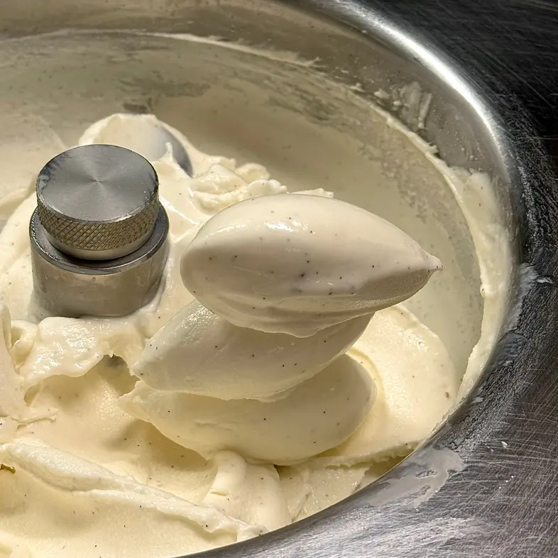 creation thumb for Vanilla & White Truffle Ice Cream