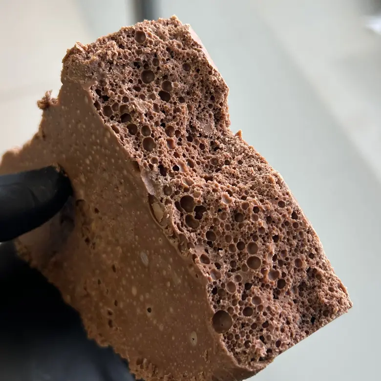 creation thumb for Gianduja Aero Chocolate 