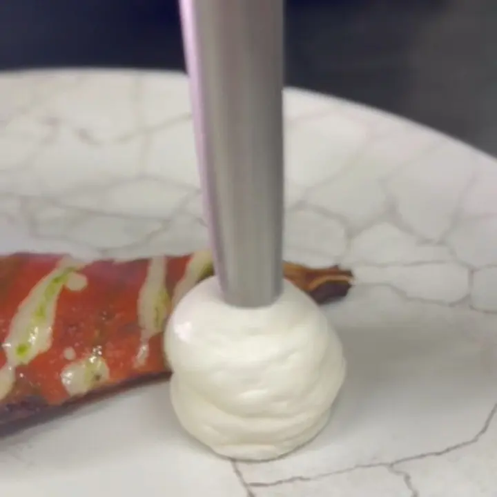 creation thumb for Mozzarella di Bufala Foam