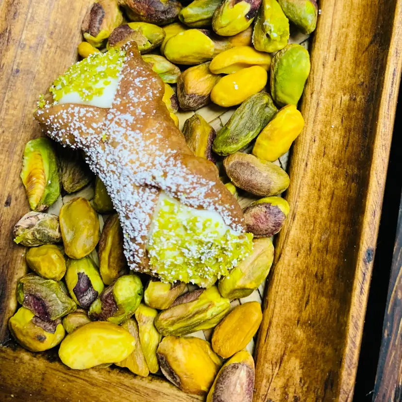 creation thumb for Sicilian Cannoli