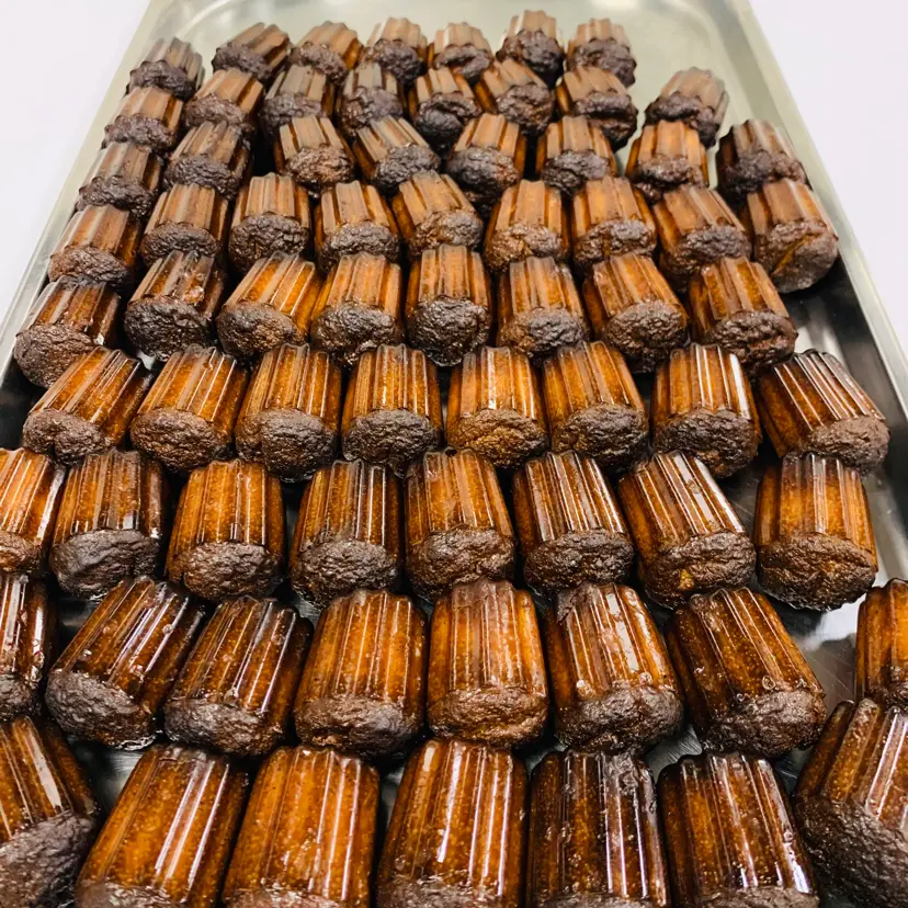 creation thumb for Canelés Bordelais 🥮