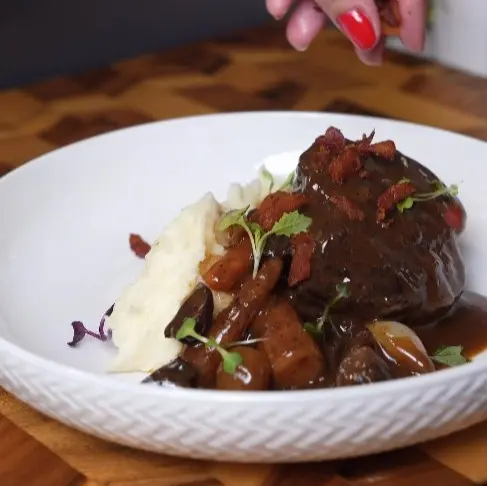 creation thumb for Rindfleisch Bourguignon 🇫🇷