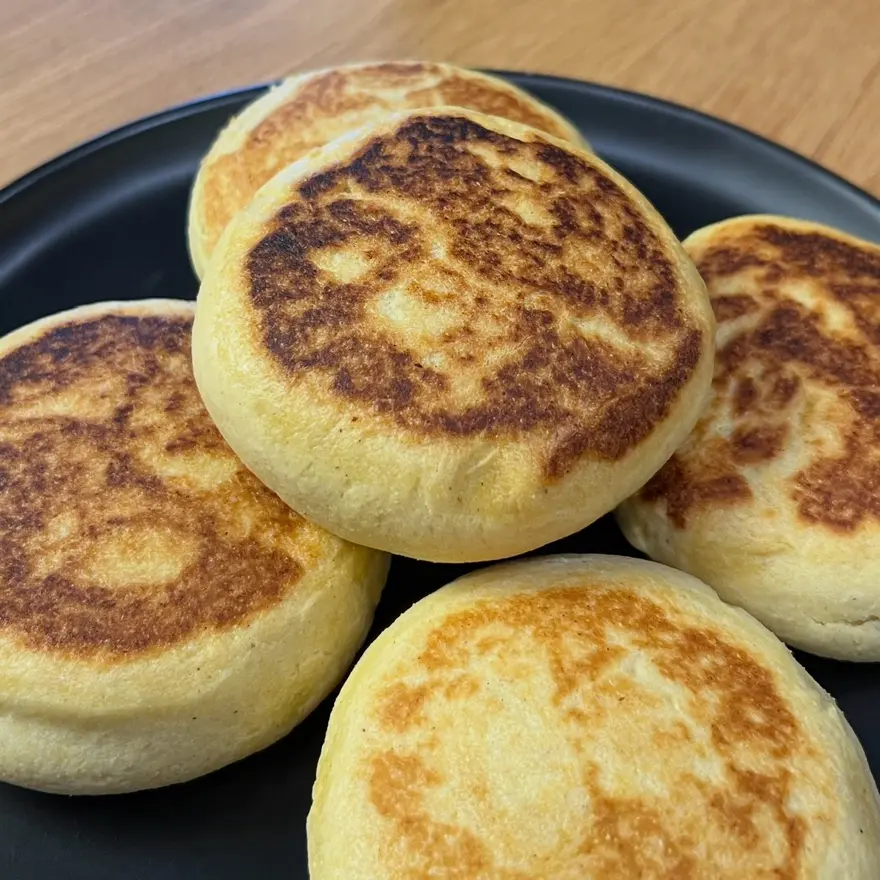 creation thumb for Kolumbianische Arepas Boyacenses (Mit Käse gefüllte Arepas)