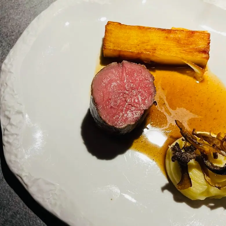 creation thumb for Beef tenderloin, potato puree and gratin, truffle jus