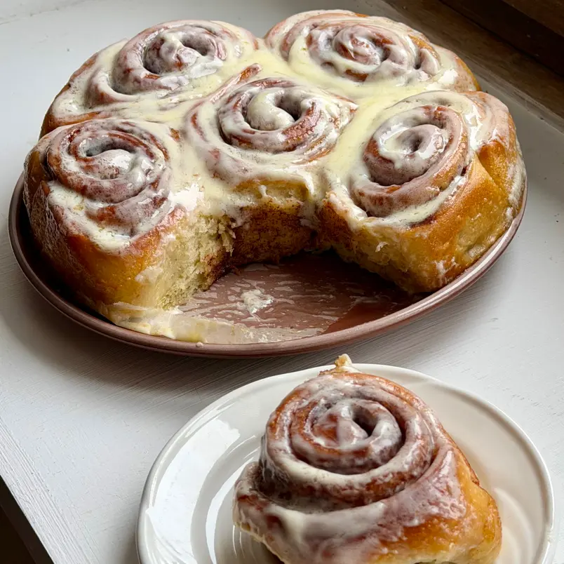 creation thumb for Ceylon cinnamon rolls cake 