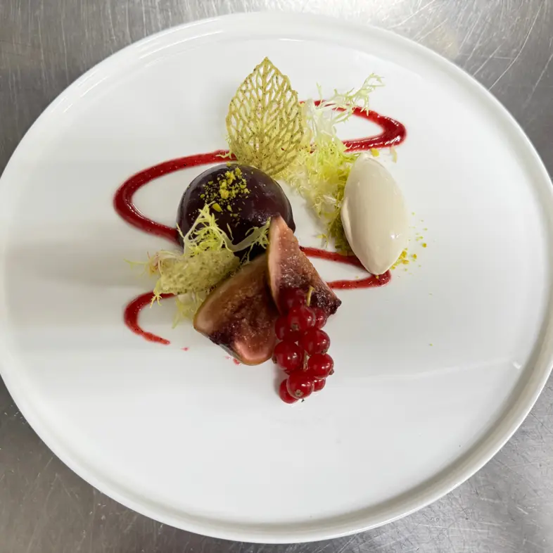 creation thumb for Entenleber Parfait | Cassis | eingelegte Feigen | Miso Eis